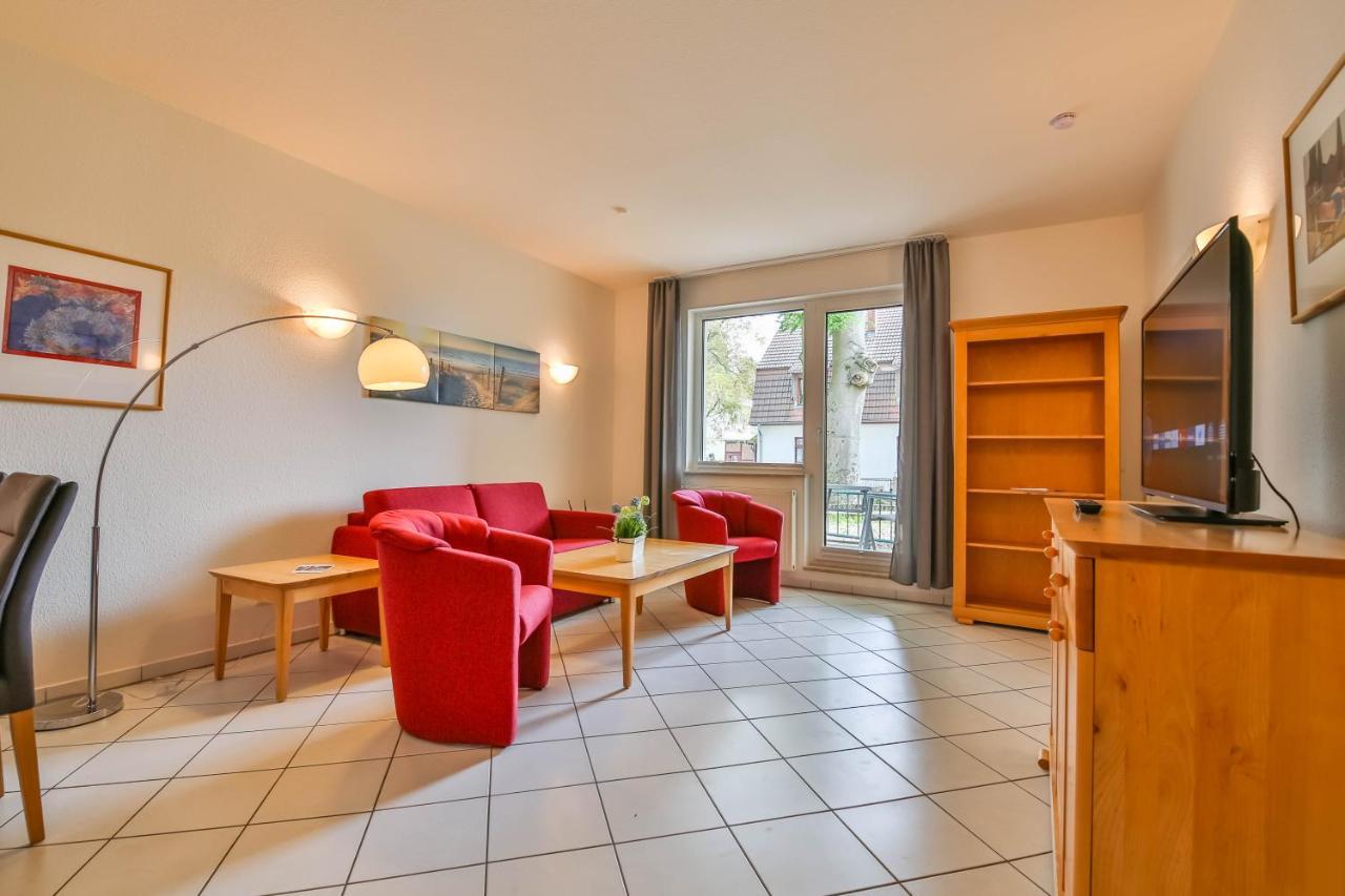 Apartment Diana Mit Terrasse Zempin Exterior photo